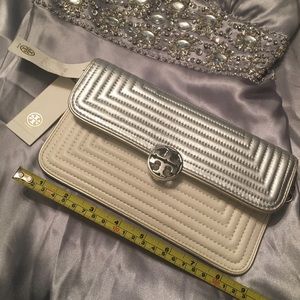 Tory Burch Trapunto Envelope Clutch